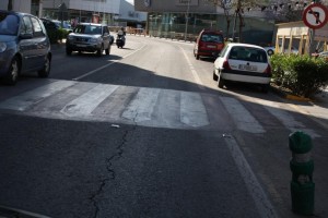 Paso para peatones elevado en C/Picanya