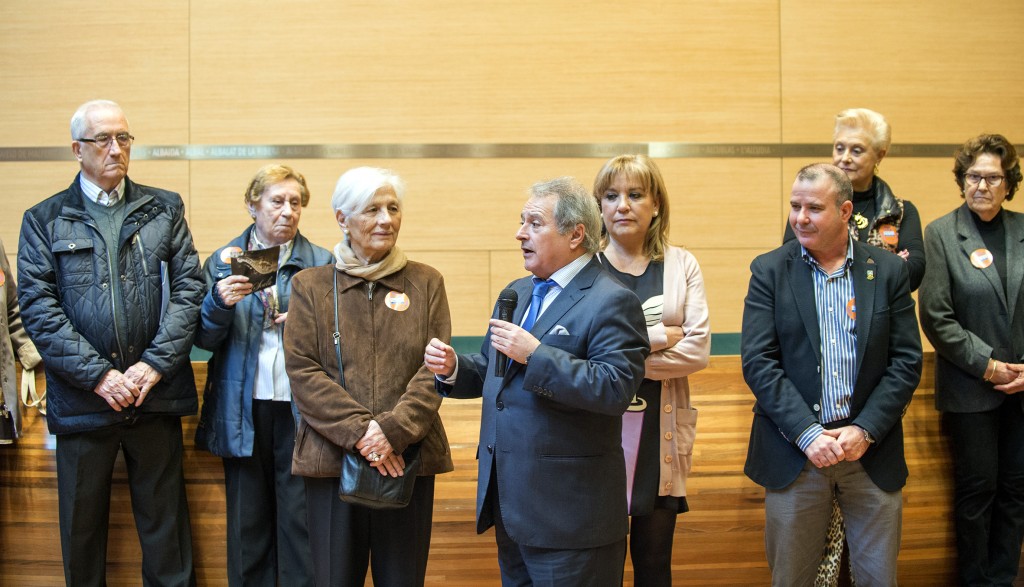 Sona la dipu per als majors del Perelló y Torrent foto_Abulaila (1)