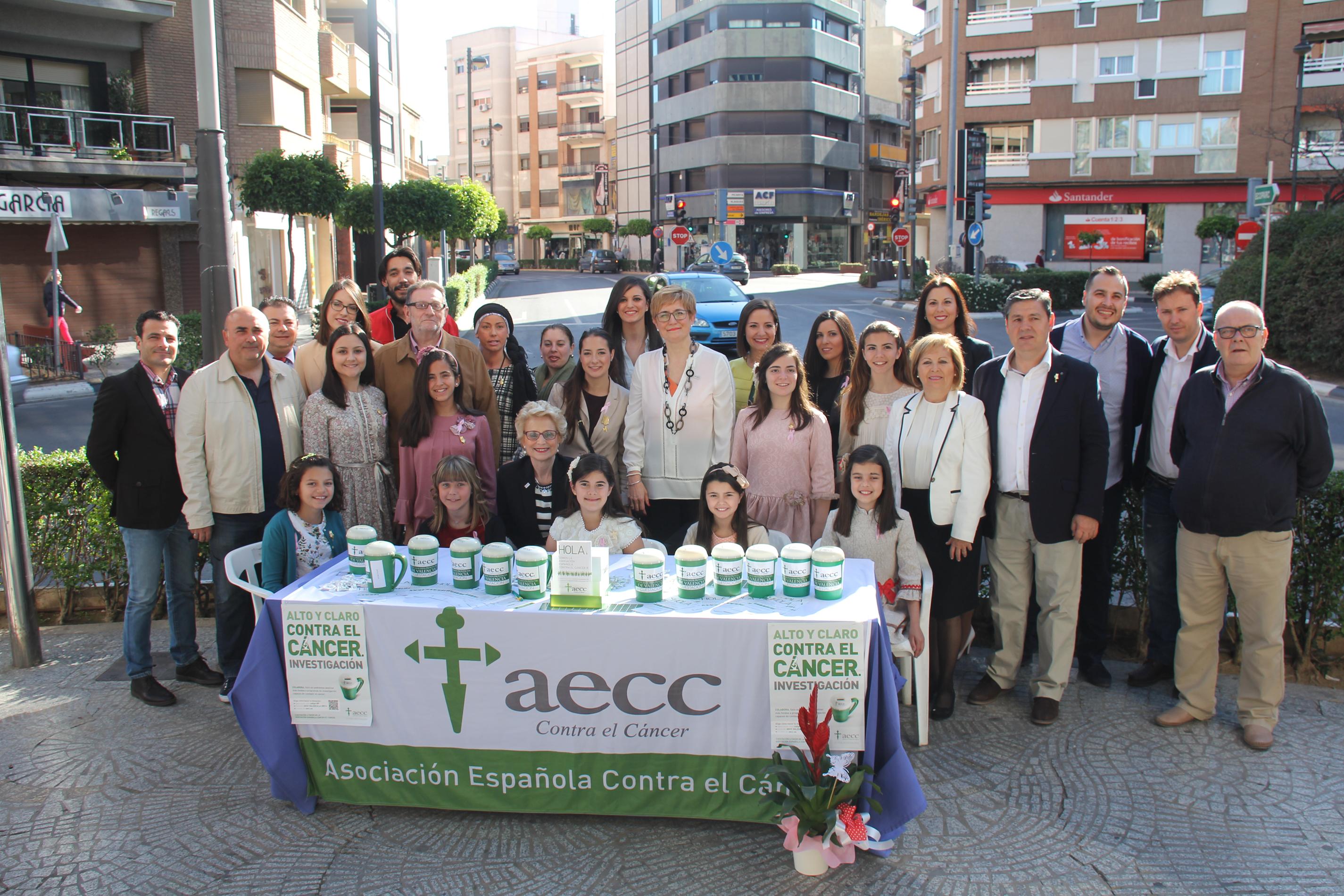 Torrent recauda más de 11.000 euros en la cuestación contra el cáncer