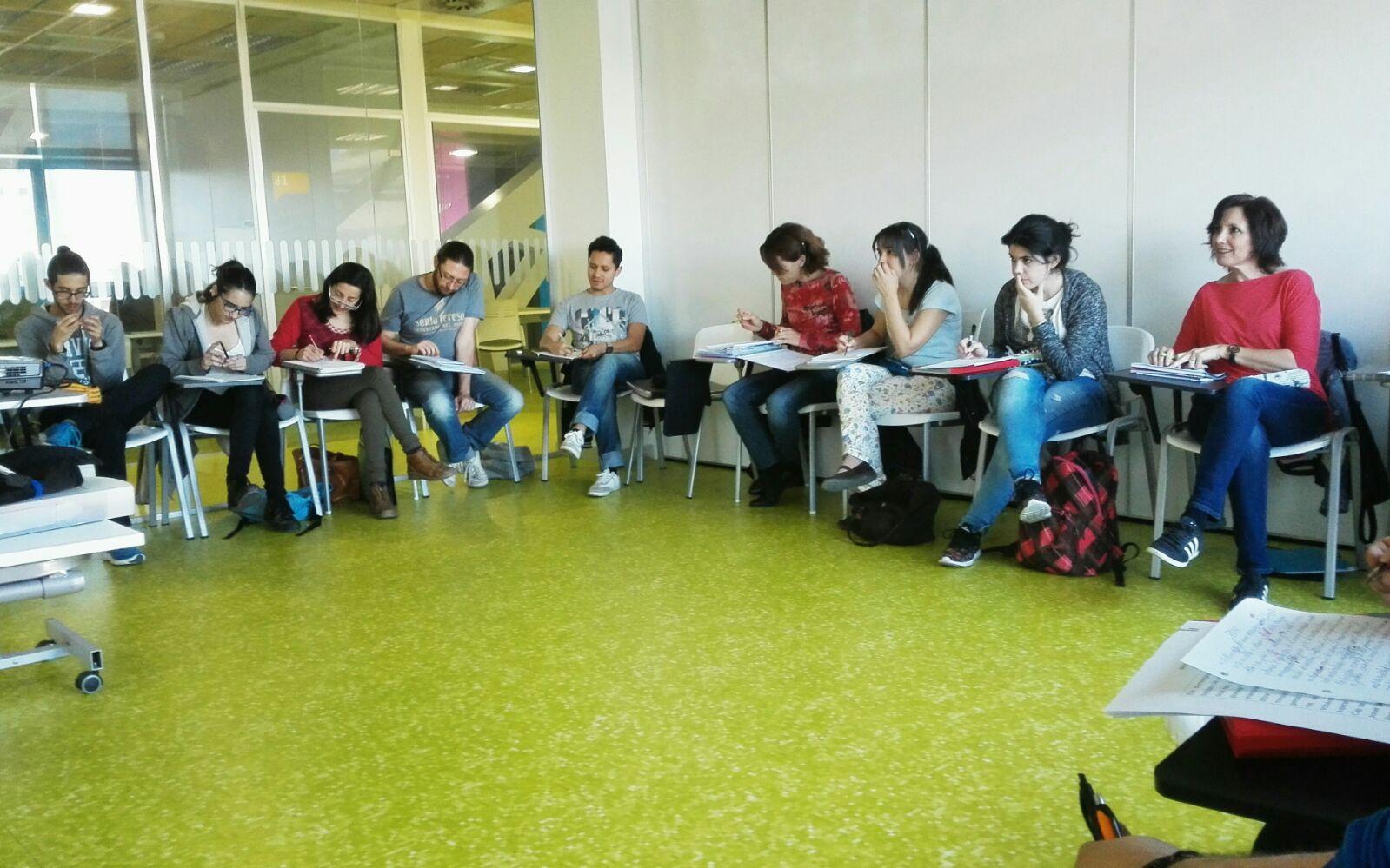 Actividades formativas para jóvenes en el CIJ