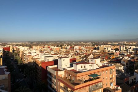 Los españoles vuelven a empobrecerse