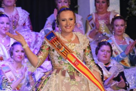 La Plaça exalta a Inma Martínez Ros como su Fallera Mayor 2018