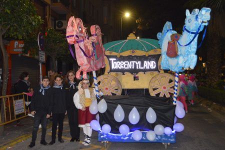 (Fotos) San Valeriano gana el premio a la crítica en la cabalgata del ninot 2018