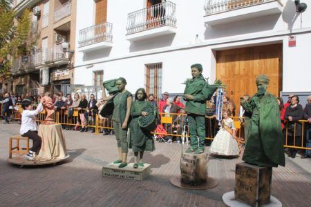 El Cant de l’Estoreta y la Cabalgata del Ninot llenan la programación del fin de semana