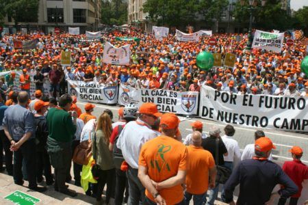 Más  de cien cooperativas, entidades de la sociedad civil y ayuntamientos  apoyan la manifestación agraria del viernes 25 de febrero en Valencia