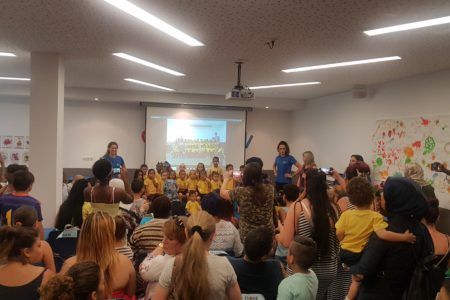 La Escuela Infantil de Casa Caridad en Torrent celebra su fiesta de fin de curso