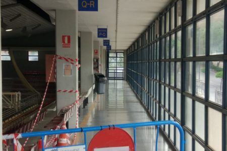 Cs Torrent denuncia goteras y filtraciones de agua en el pabellón del Vedat