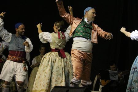 El Grup de Ball de Torrent celebra este sábado un festival en la Pl. Unió Musical