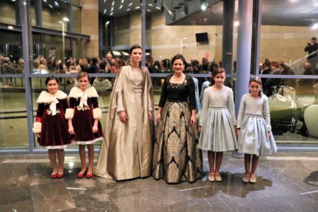 Torrent nombra a María Silla Mora como Reina del Encuentro y Ángel de la Resurrección 2019