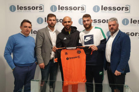 El Torrent CF presenta a Yassine y Pascu, dos refuerzos para afrontar el sueño de la promoción