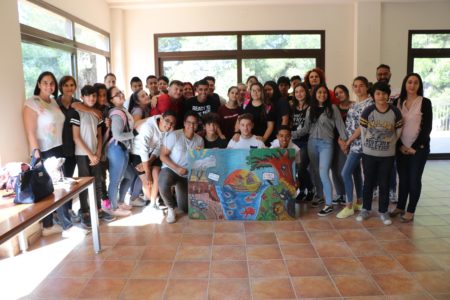 El colegio Madre Petra gana el concurso de murales “Agua y Medio Ambiente”