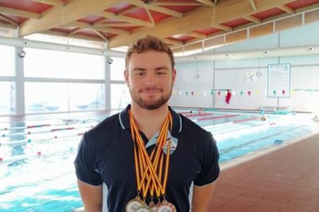 El torrentino Raúl Marek Szpunar logra cuatro medallas en el campeonato de invierno de España en Socorrismo y Salvamento