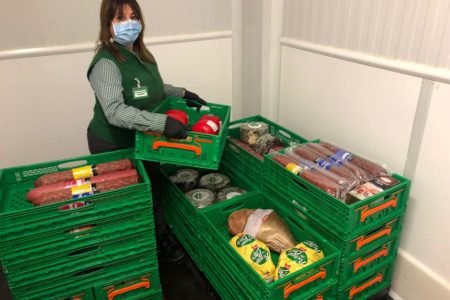 Cruz Roja Torrent recibe alimentos del Proyecto FEAD y donaciones de Mercadona