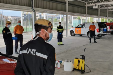 La UME imparte un curso de desinfección a Protección Civil Torrent