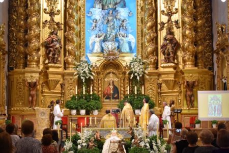 Torrent celebra la Asunción de la Virgen