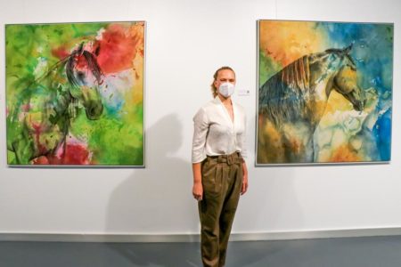 Núria Fernández presenta su nueva exposición ‘Evolució’ en el castillo de Alaquàs 