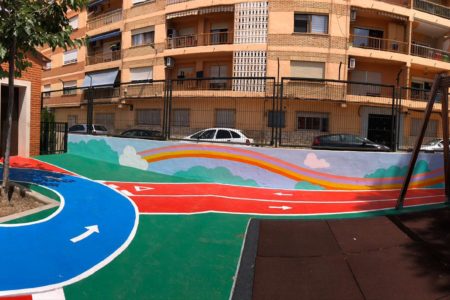 El CEIP San Juan Bautista convierte su patio en la referencia de Torrent