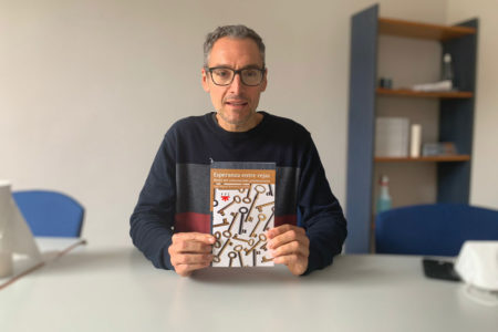 El torrentino José Miguel Martínez escribe un libro con su testimonio de fe: “Noté la presencia de Dios en mi vida en la cárcel y lloré como nunca”