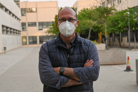 El torrentino José Manuel Barat gana la primera vuelta a rector en la UPV y se medirá a Capilla el 18 de mayo