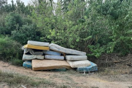 El PP de Torrent pide refuerzo en la recogida de la basura en las urbanizaciones del término