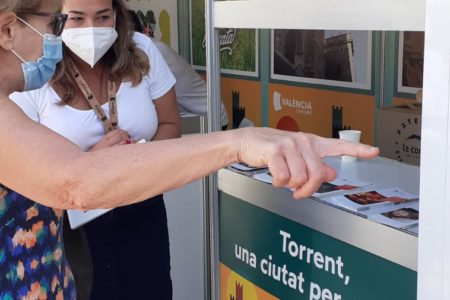Torrent montó un stand en la Fira de les Comarques