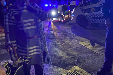 Atropella a un anciano en la calle 25 de Abril y se da a la fuga