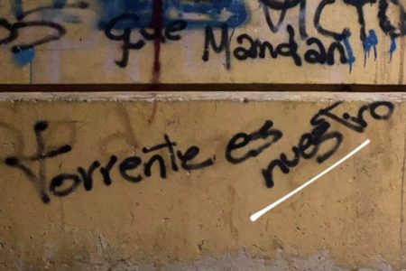 La Policía amplía la búsqueda del presunto autor de los asesinatos en el Cementerio a Paterna y a otras provincias