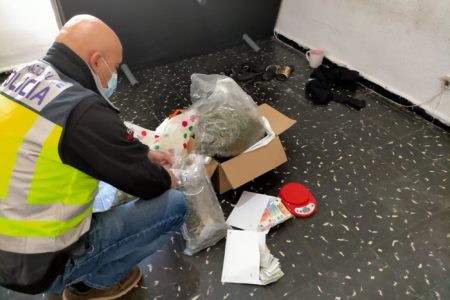 Cuatro detenidos en Torrent por tráfico de drogas