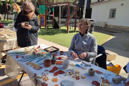 La Asociación de Vecinos El Vedat organiza el I Mercado de Artesanía El Vedat