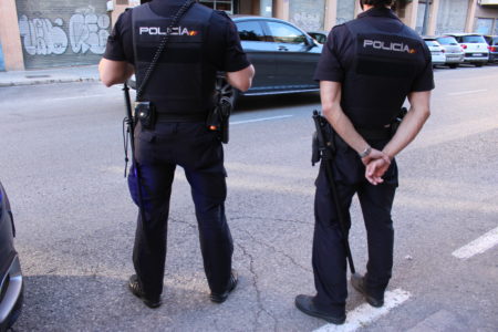 La Policía Nacional detiene a tres personas en dos operaciones policiales en Valencia y Torrent 