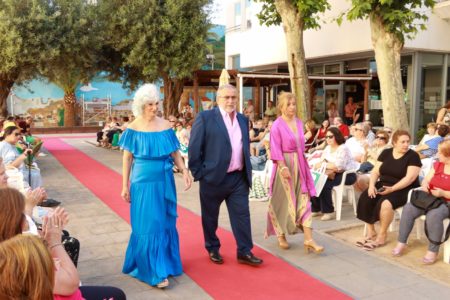 El Centro de Mayores se convierte en una pasarela de moda