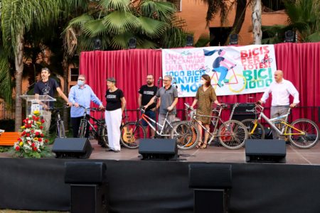 El Col·lectiu Soterranya entrega la bici número 1000 del proyecto Bicis per a totes