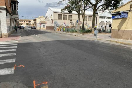 Critican que se asfalten calles «que no lo necesitan» antes de las elecciones en Torrent