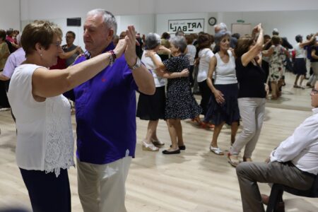 Regresa el baile de los mayores en Las Américas tras tres años sin celebrarse en el CEAM