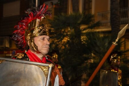 Torrent se llena de procesiones durante el Martes Santo