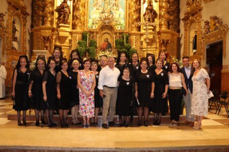 La parroquia de la Asunción de nuestra Señora se llenó para celebrar lafestividad de la ‘Mare de Déu d’Agost’