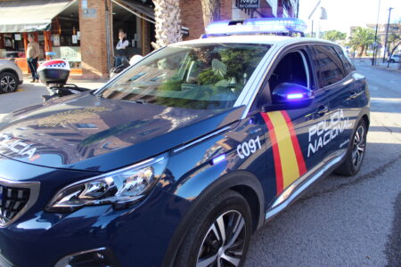 Detenidos 7 hombres tras una reyerta con una pistola de perdigones y armas blancas en el Xenillet