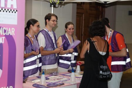 El Mig Any Faller donde se esperan 2.000 personas, tendrá Punto Violeta por primera vez