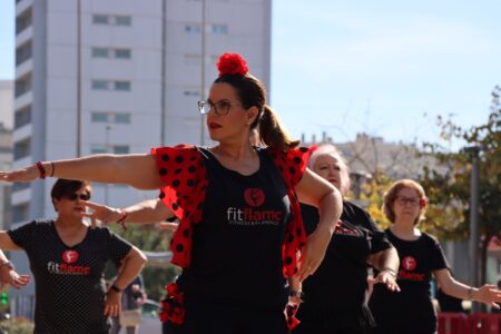 Torrent rinde homenaje al Flamenco con Flashmob y Masterclass en la calle