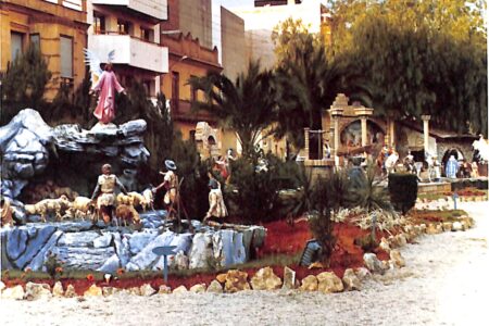 Torrent recupera su Belén monumental 50 años después y se instalará en el parque infantil de Moralets