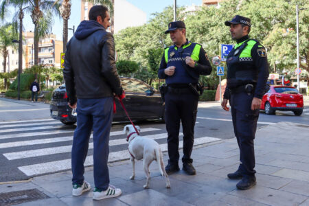 La Policía Local de Torrent inicia una campaña informativa para una convivencia respetuosa en la ciudad