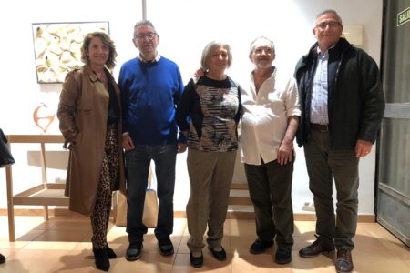 La AVV El Vedat expone la cerámica de Marina Badal y Ramón Rozalén