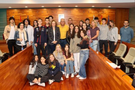 20 alumnos de Turquía y Alemania visitan Torrent