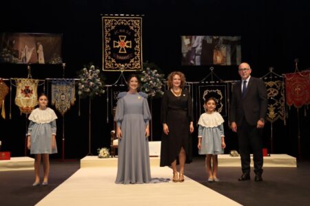 Torrent nombra a Mariola Garrido Penella, Reina del Encuentro y Ángel de Resurrección