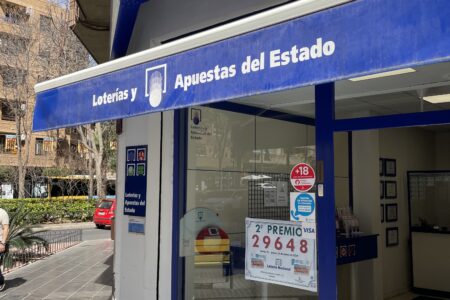 La administración Avenida al Vedat 113 vende el segundo premio de la Lotería Nacional del jueves