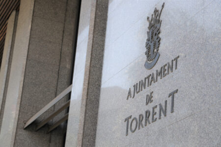 Torrent conmemora el 45 aniversario de la Constitución de los Ayuntamientos Democráticos