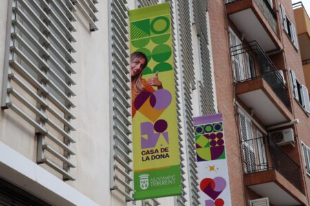 La Casa de la Dona programa actividades complementarias para junio