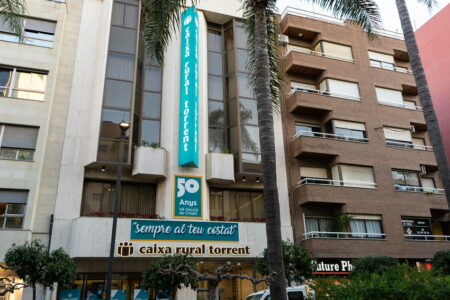 Caixa Rural Torrent convoca la octava edición de los ‘Premios a los Mejores Expedientes de Bachillerato’