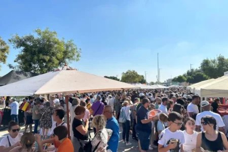 El Ejército, Guardia Civil y demás fuerzas de suman a la Fiesta de la Familia en Torrent