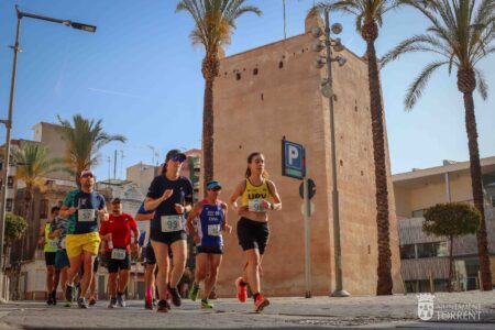 480 corredores participan en la XVIII Media Maratón Ciudad de Torrent